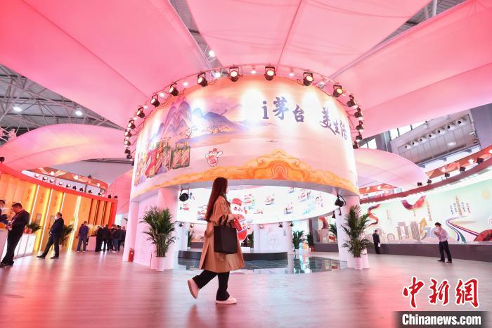 2022酒博會(huì)線上線下交易額達(dá)81.64億元
