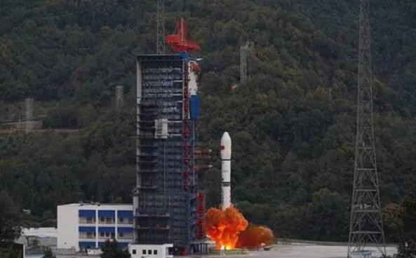我国成功发射卫星互联网技术试验卫星