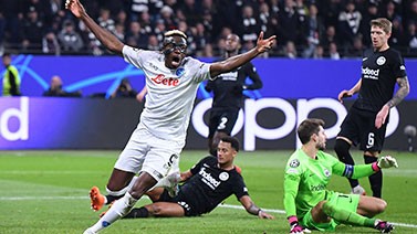 奥斯梅恩破门KK神级策动 那不勒斯客场2-0占先