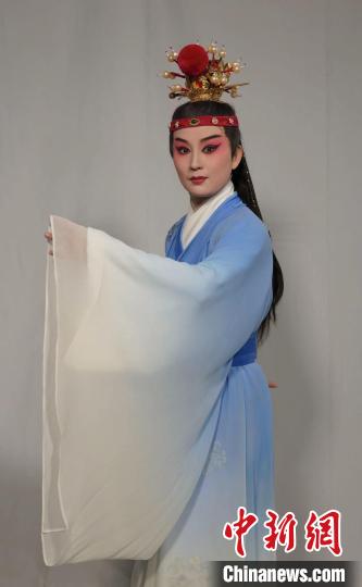 翁佳慧飾演賈寶玉 演出方供圖 翁佳慧飾演賈寶玉 演出方供圖