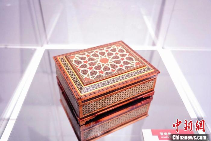 “藝海絲路”特展現(xiàn)場?！∩虾Ｋ囆g(shù)品博物館 供圖