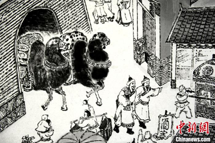 圖為圖中牽著駱駝的西域商人。　高鋮 攝