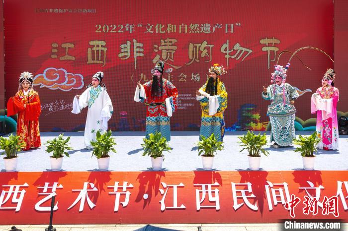 國家級非遺西河戲傳承人：癡守數(shù)十載冀煥新生機