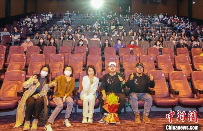 關(guān)注留守兒童議題電影《撥浪鼓咚咚響》廣州展映