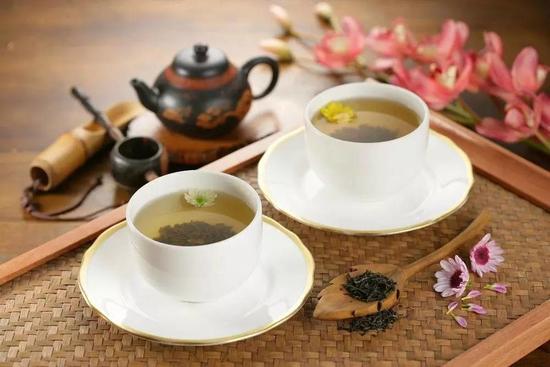 喝茶養(yǎng)生有門道 看體質(zhì)分時(shí)段知禁忌