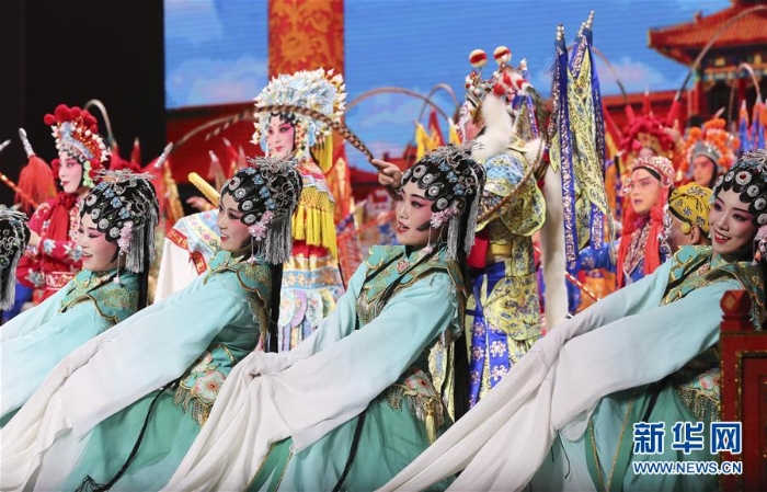 （一帶一路·高峰論壇）（11）“一帶一路”國際合作高峰論壇文藝演出在京舉行