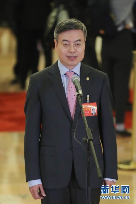 （十九大·黨代表通道）（5）采訪黨代表