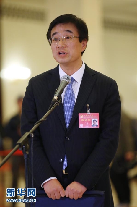 （十九大·黨代表通道）（11）采訪黨代表
