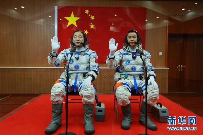 （新華全媒頭條·圖文互動(dòng)）（6）筑夢(mèng)九天寫(xiě)忠誠(chéng)——記英雄的中國(guó)航天員群體