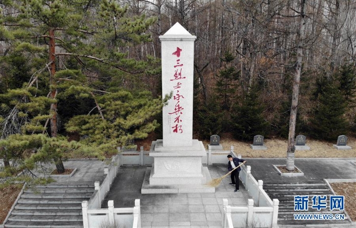 （新華全媒頭條·圖文互動）（2）以法律的名義，捍衛(wèi)英烈榮光－－聚焦英雄烈士保護法誕生