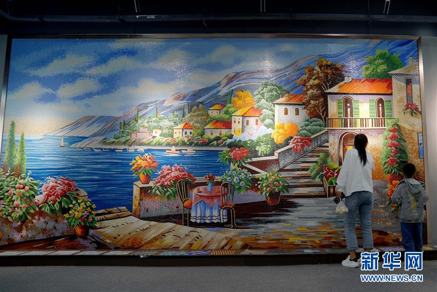 (社會)(2)河北沙河:文化館里過假期