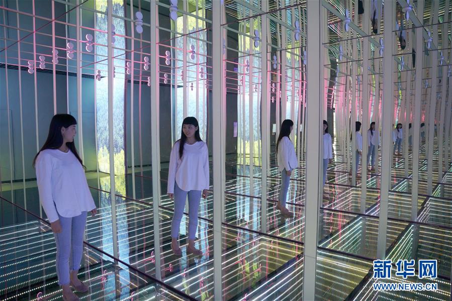 (社會)(5)河北沙河:文化館里過假期