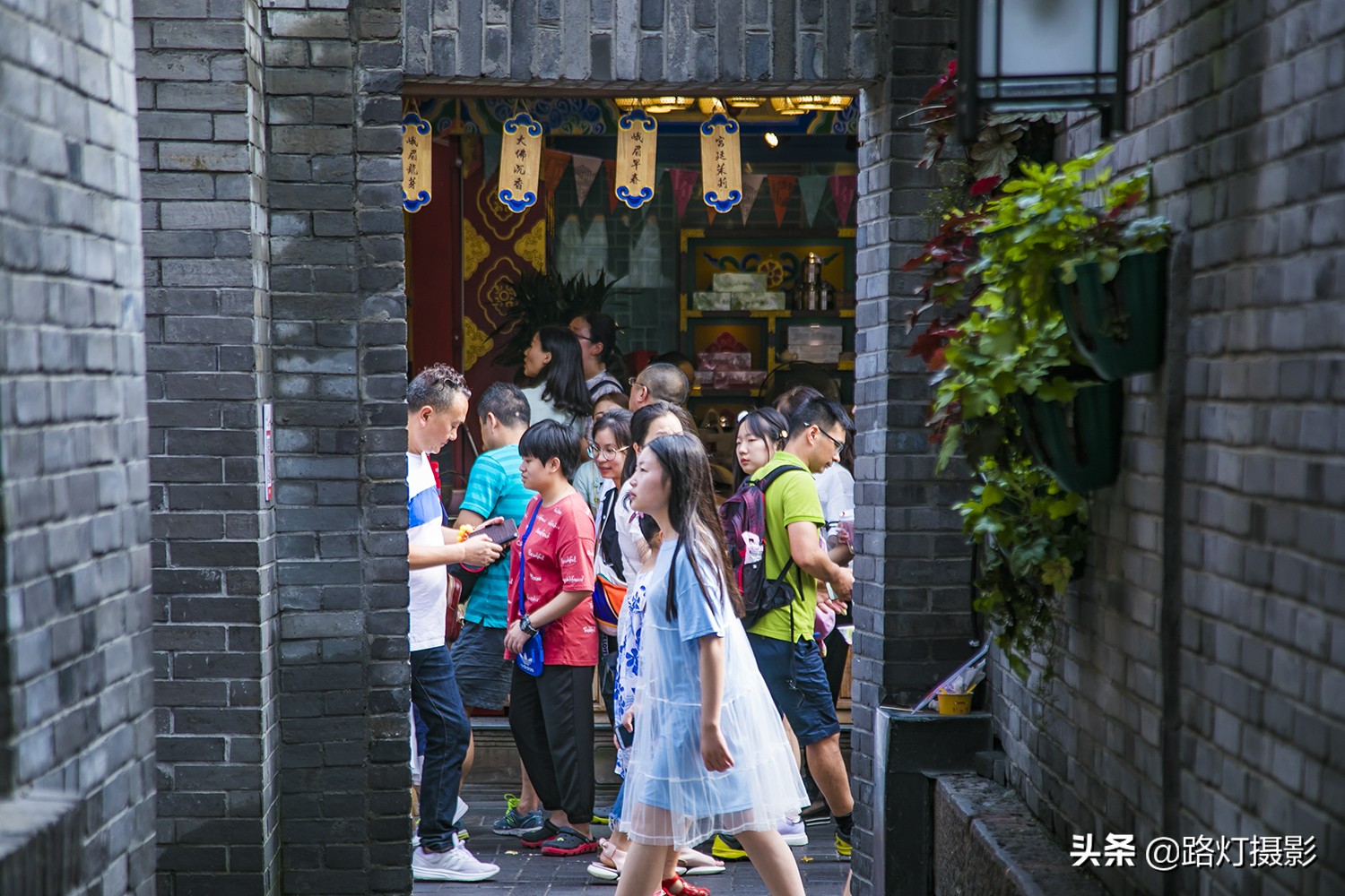 適合旅游和養(yǎng)老的5個新一線城市，風(fēng)景好美食多，你喜歡哪一個？