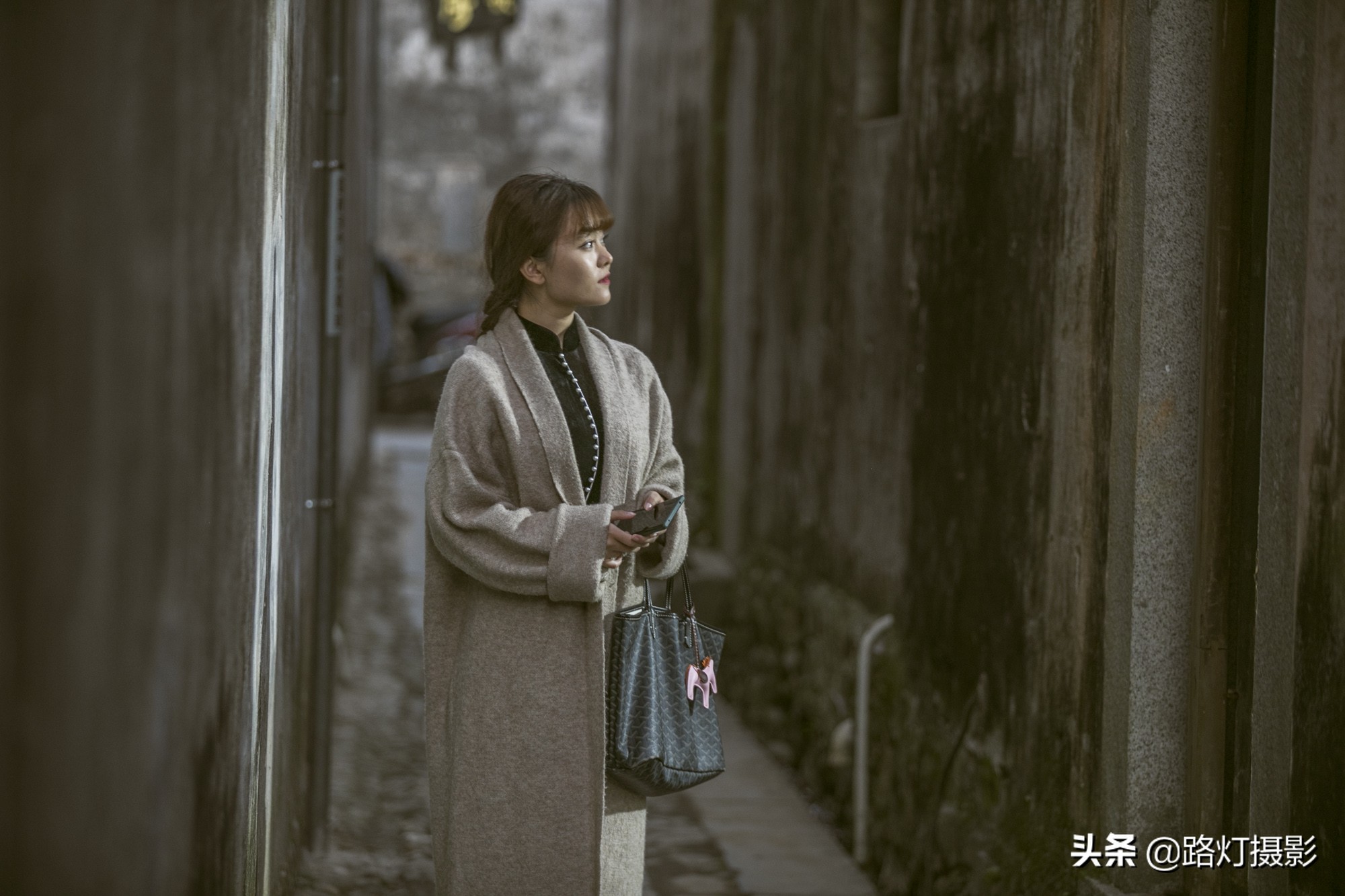 中國(guó)適合老年夫妻的4個(gè)古鎮(zhèn)，小眾清凈，粉墻黛瓦，你去過幾個(gè)？