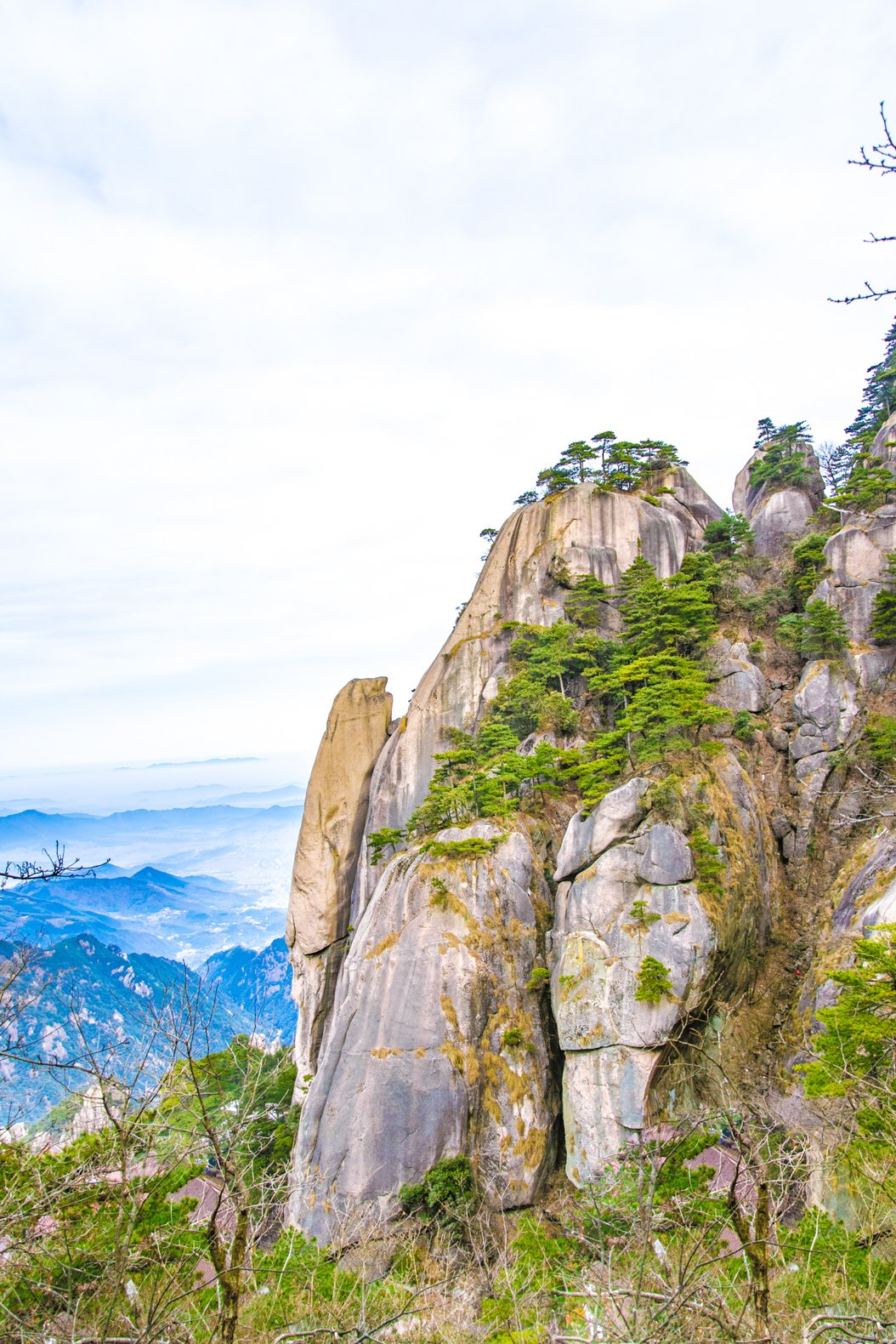 安徽浙江這兩座名山，都被譽(yù)為“東南第一山”，你更喜歡哪個(gè)？