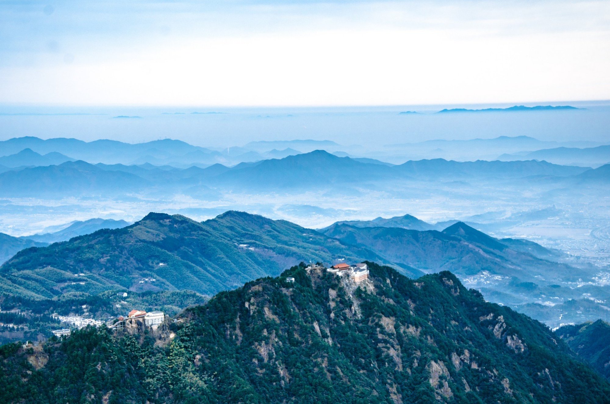 安徽浙江這兩座名山，都被譽(yù)為“東南第一山”，你更喜歡哪個(gè)？