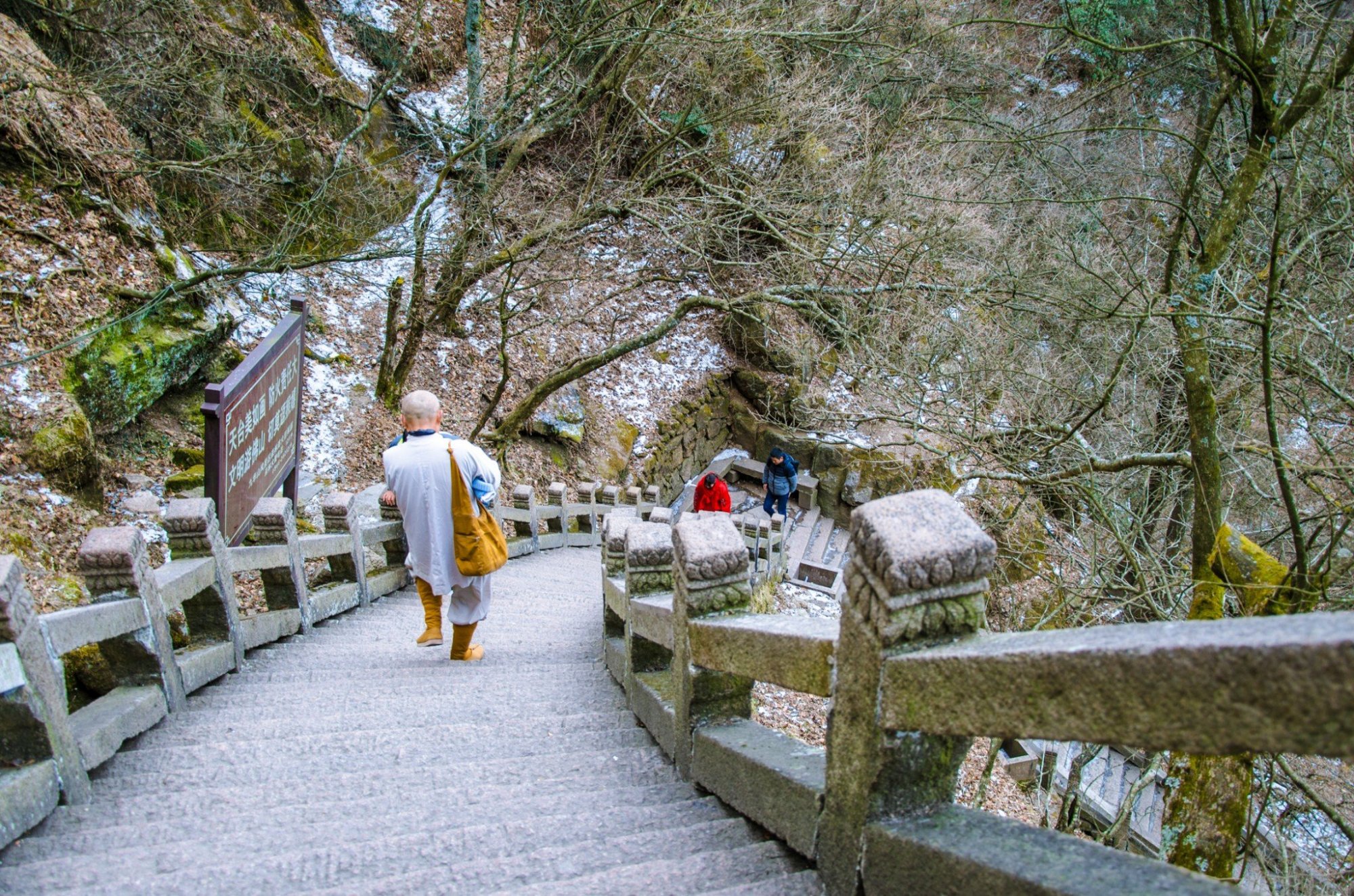 安徽浙江這兩座名山，都被譽(yù)為“東南第一山”，你更喜歡哪個(gè)？