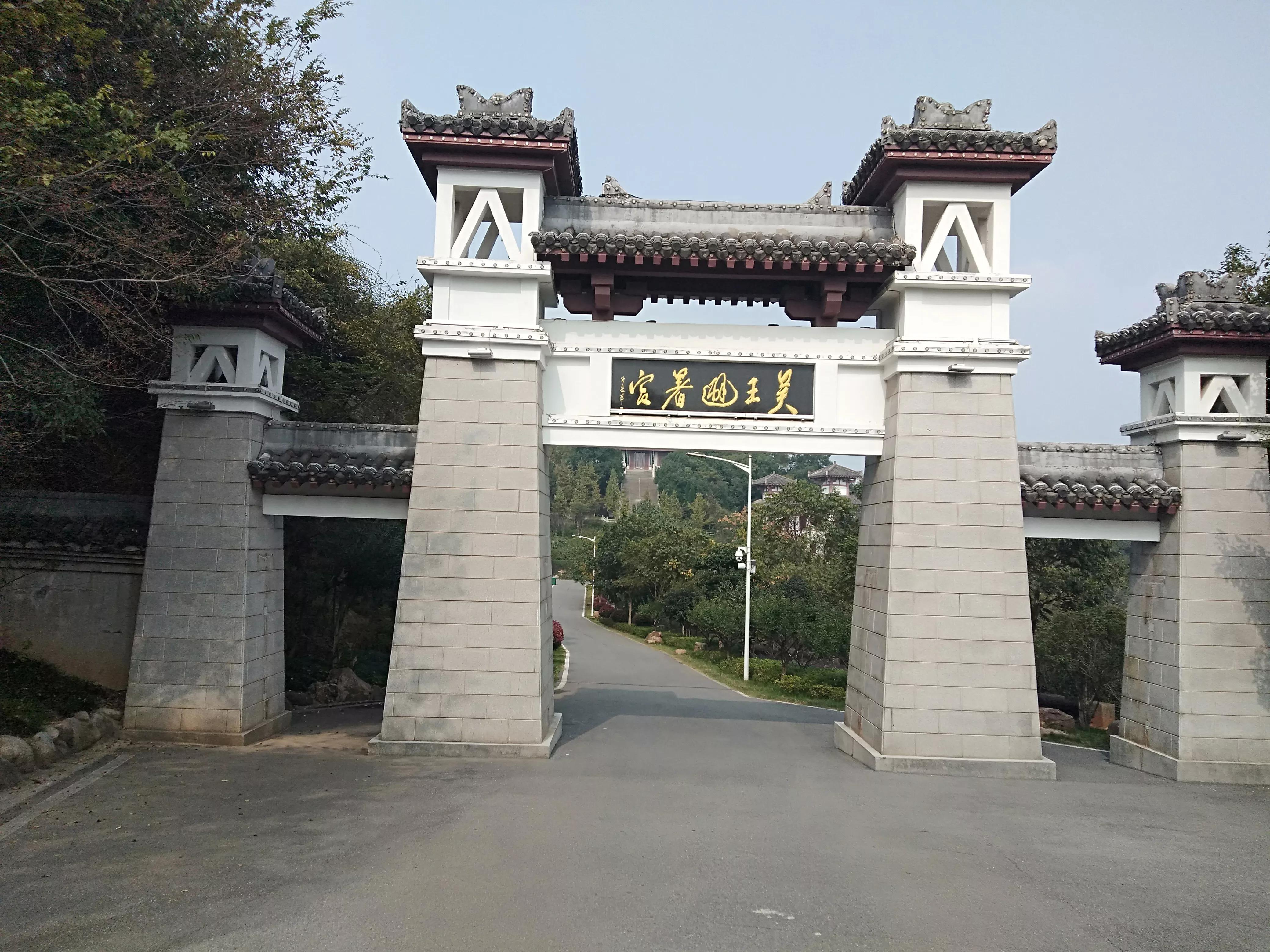 層次越低的人，越喜歡把時間花在這4件事上