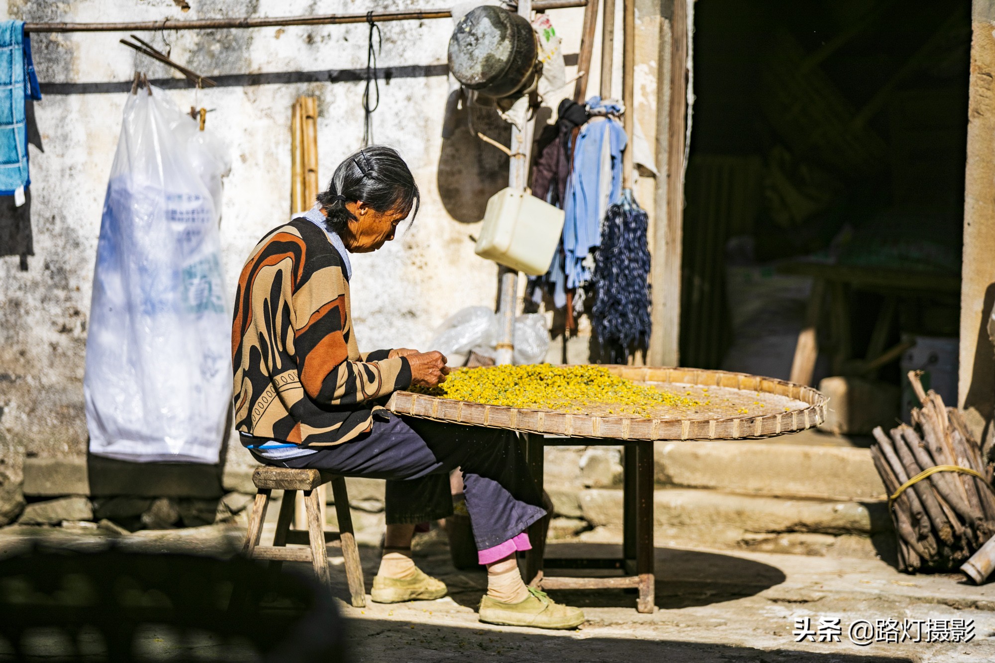 中國(guó)適合老年夫妻的4個(gè)古鎮(zhèn)，小眾清凈，粉墻黛瓦，你去過(guò)幾個(gè)？