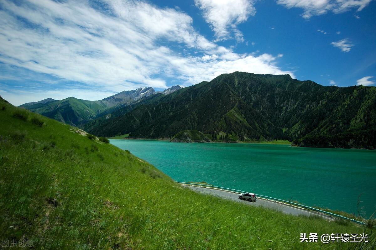 盤點中國最適合自駕的10大公路，坐車?yán)锞湍芸唇^美風(fēng)景