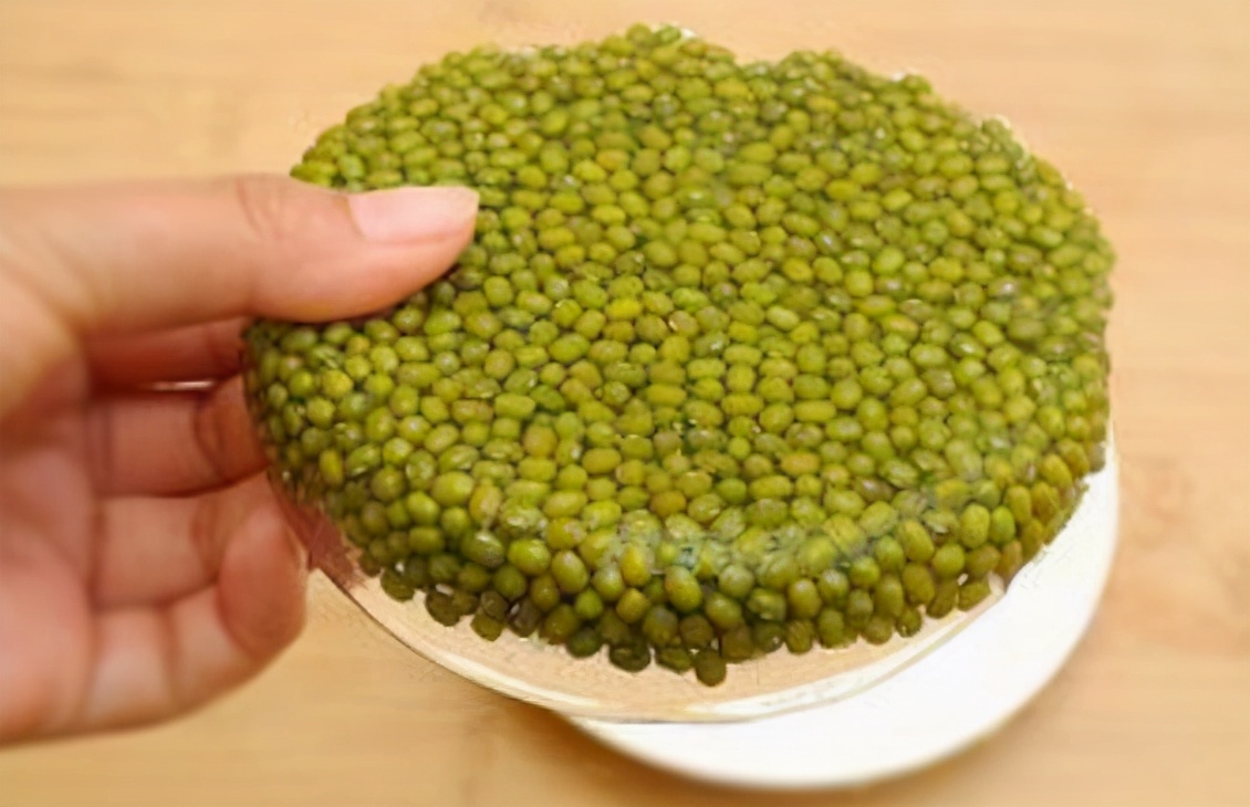 煮粥時(shí)，豆子久煮不爛？學(xué)會(huì)3個(gè)方法，10分鐘開(kāi)花，粥又黏又香