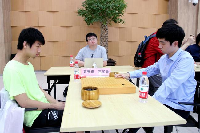 黃春棋VS王星昊